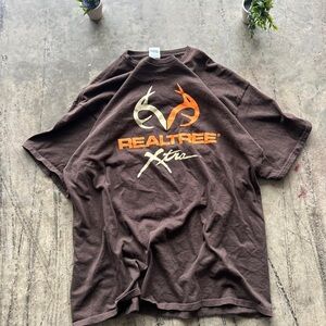 Realtree Men's Brown and Black T-shirt